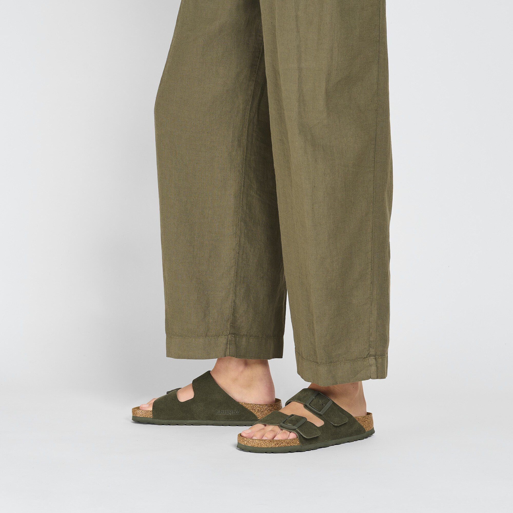 Arizona | Suede | Thyme - Image 3