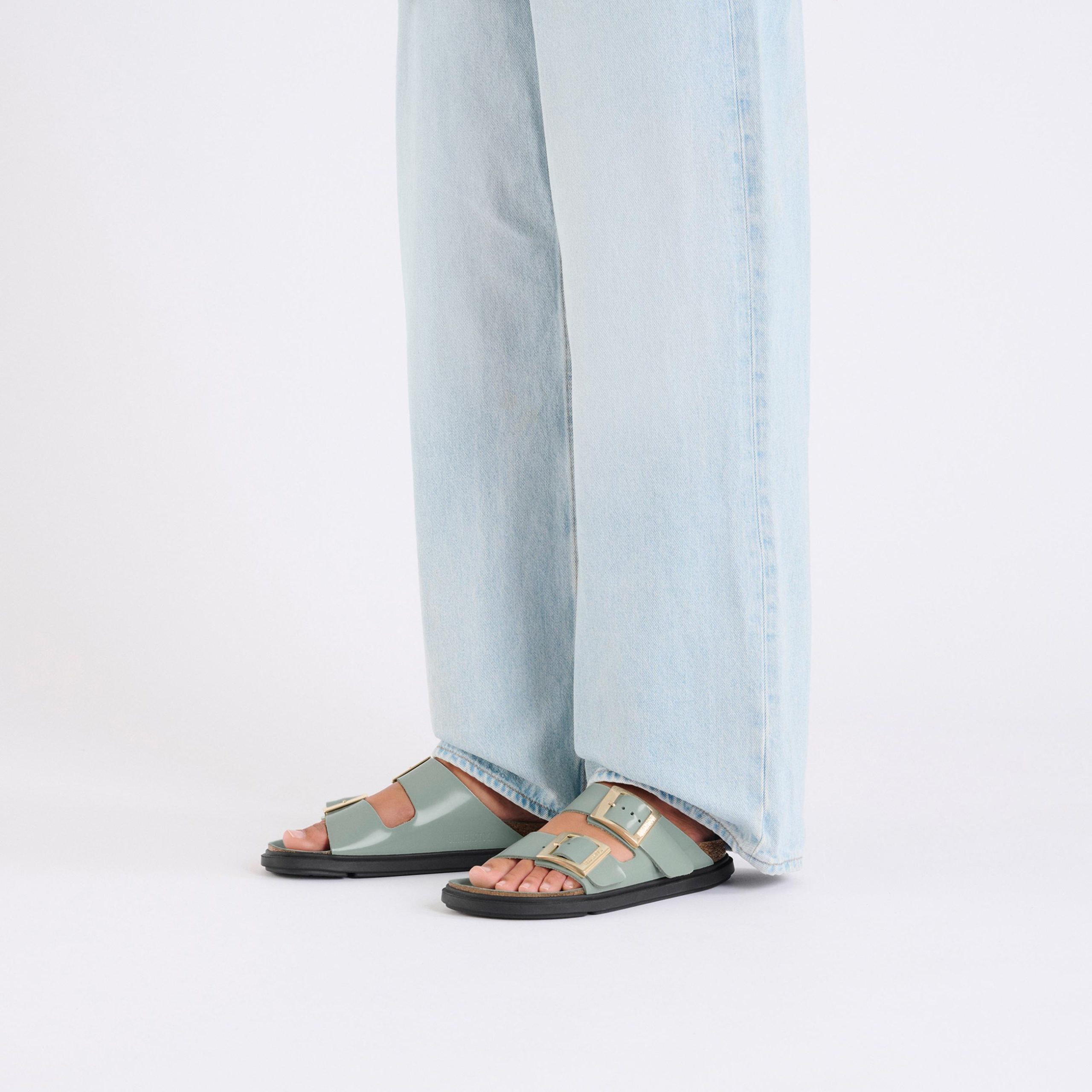 Arizona Droplet Buckle High Shine Pure Sage Natural Leather Patent - Image 4